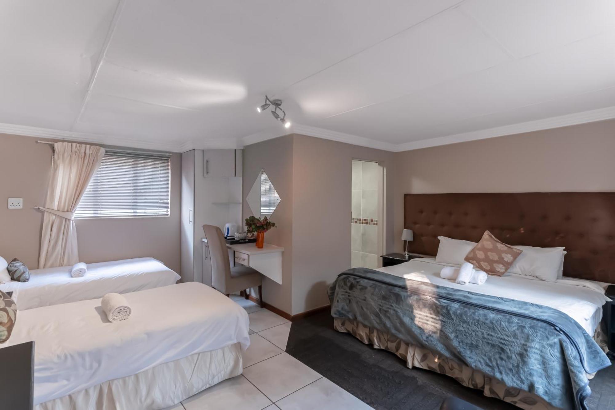 Villa Africa Boutique Hotel & Spa Pretoria-Noord Buitenkant foto