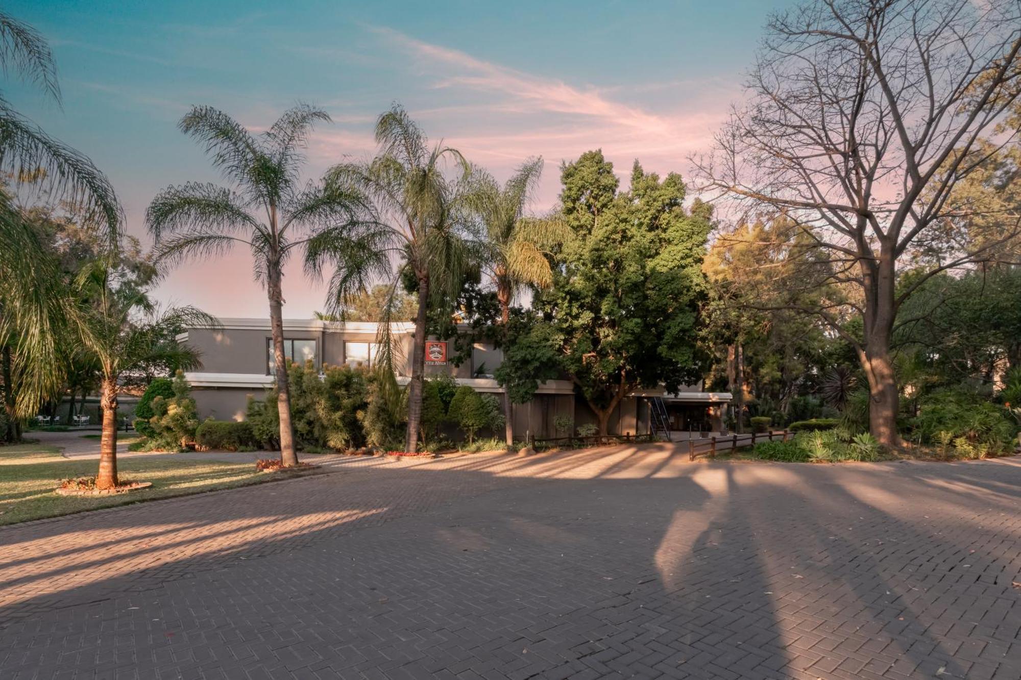 Villa Africa Boutique Hotel & Spa Pretoria-Noord Buitenkant foto
